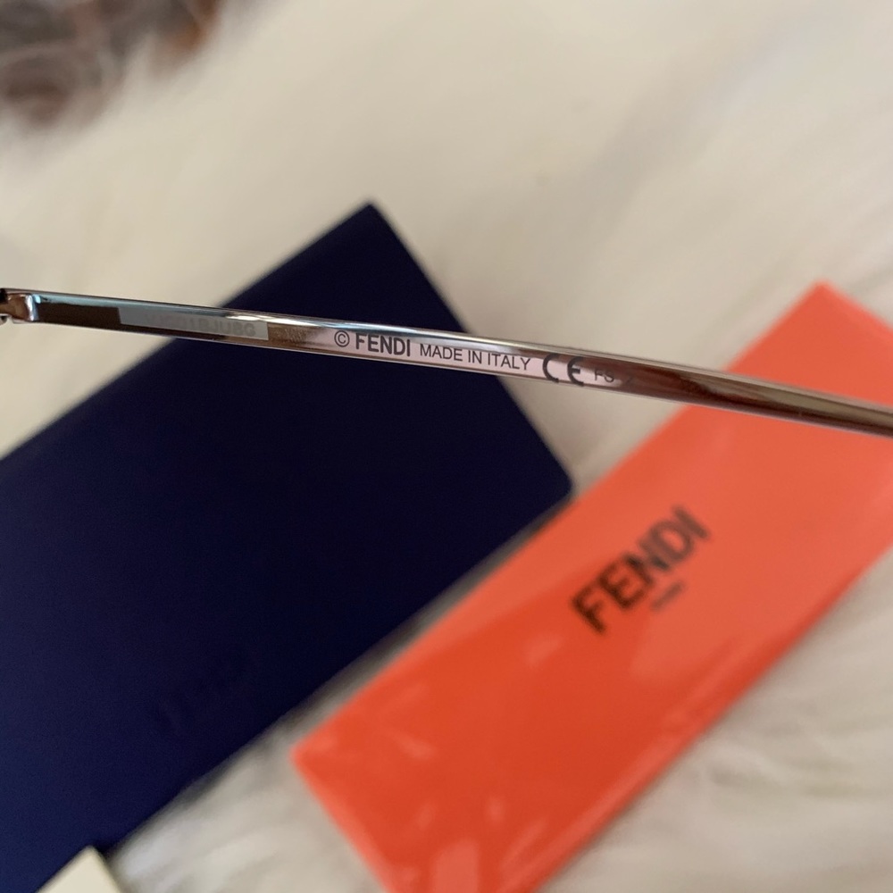Fendi 59mm Holographic Aviator Sunglasses - Picture 6 of 8